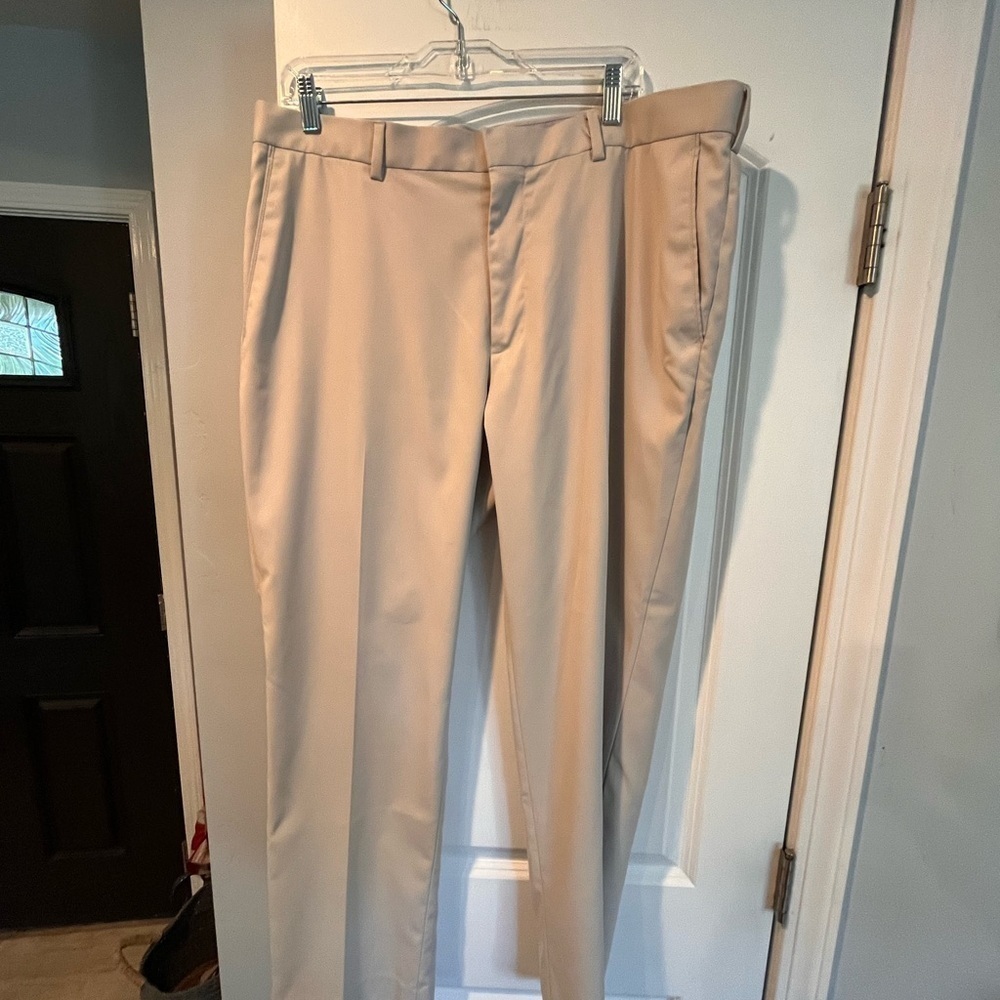 PGA Tour Men's Golf Tan Pants